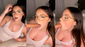 Lilith-Cavaliere-Dildo-Blowjob-Dirty-Talk-Video-Leaked1